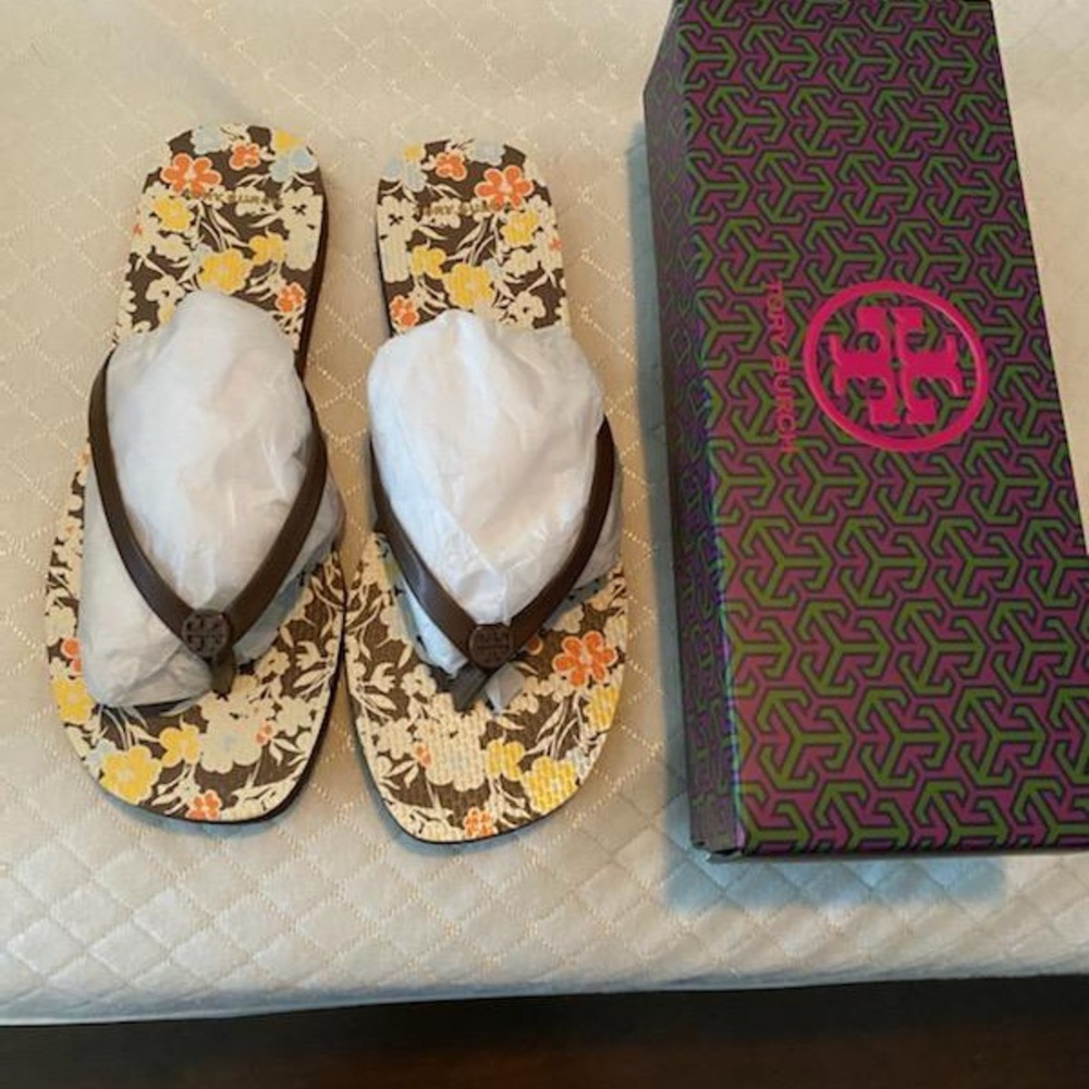 Tory Burch flip flops